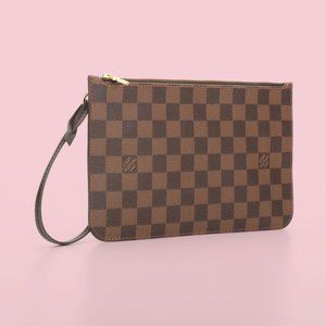 Louis Vuitton Neverfull MM Pochette